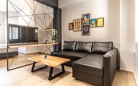 MOS Luxury City Suites